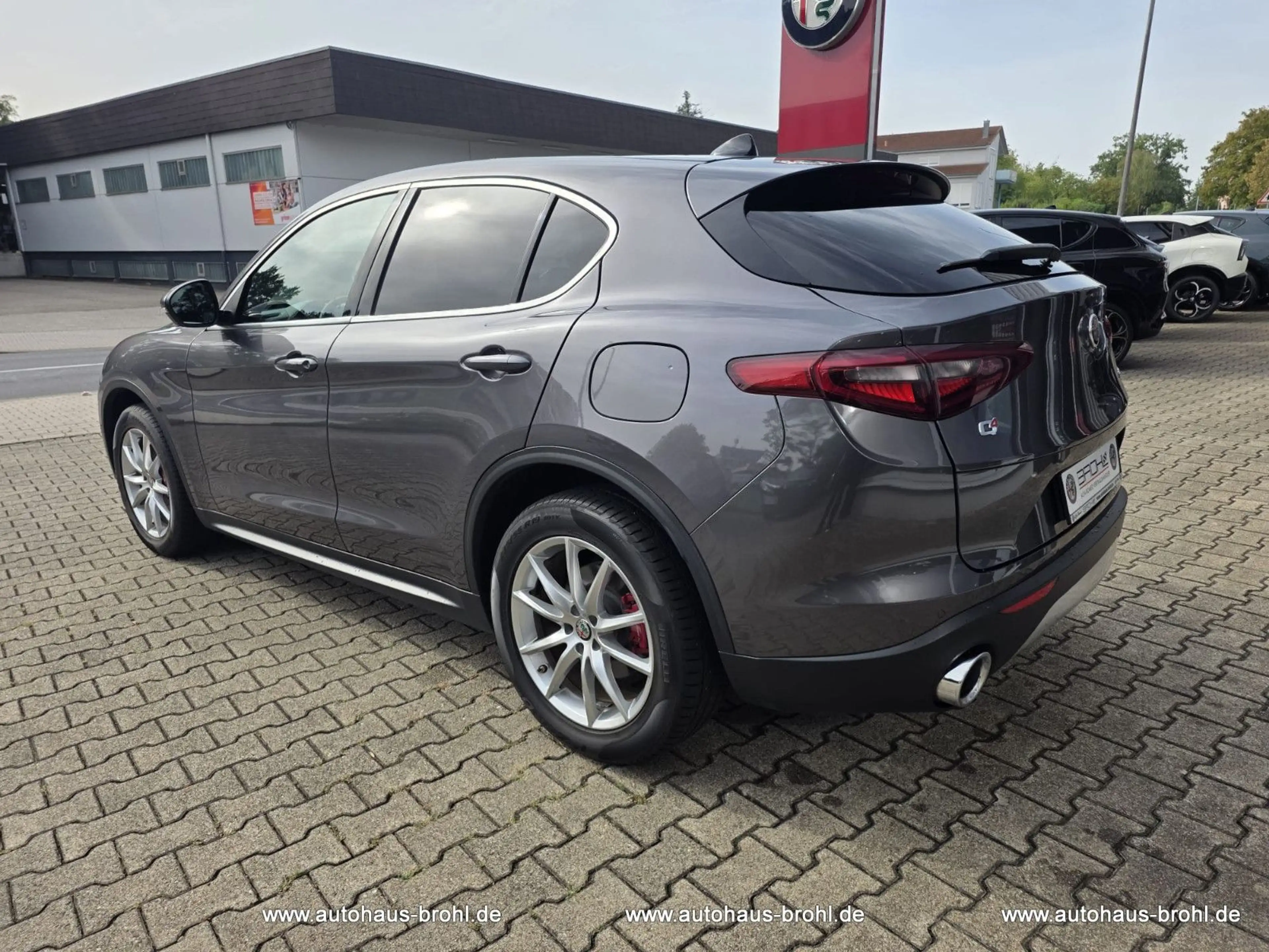 Alfa Romeo Stelvio Super Q4 280PS — photo 5