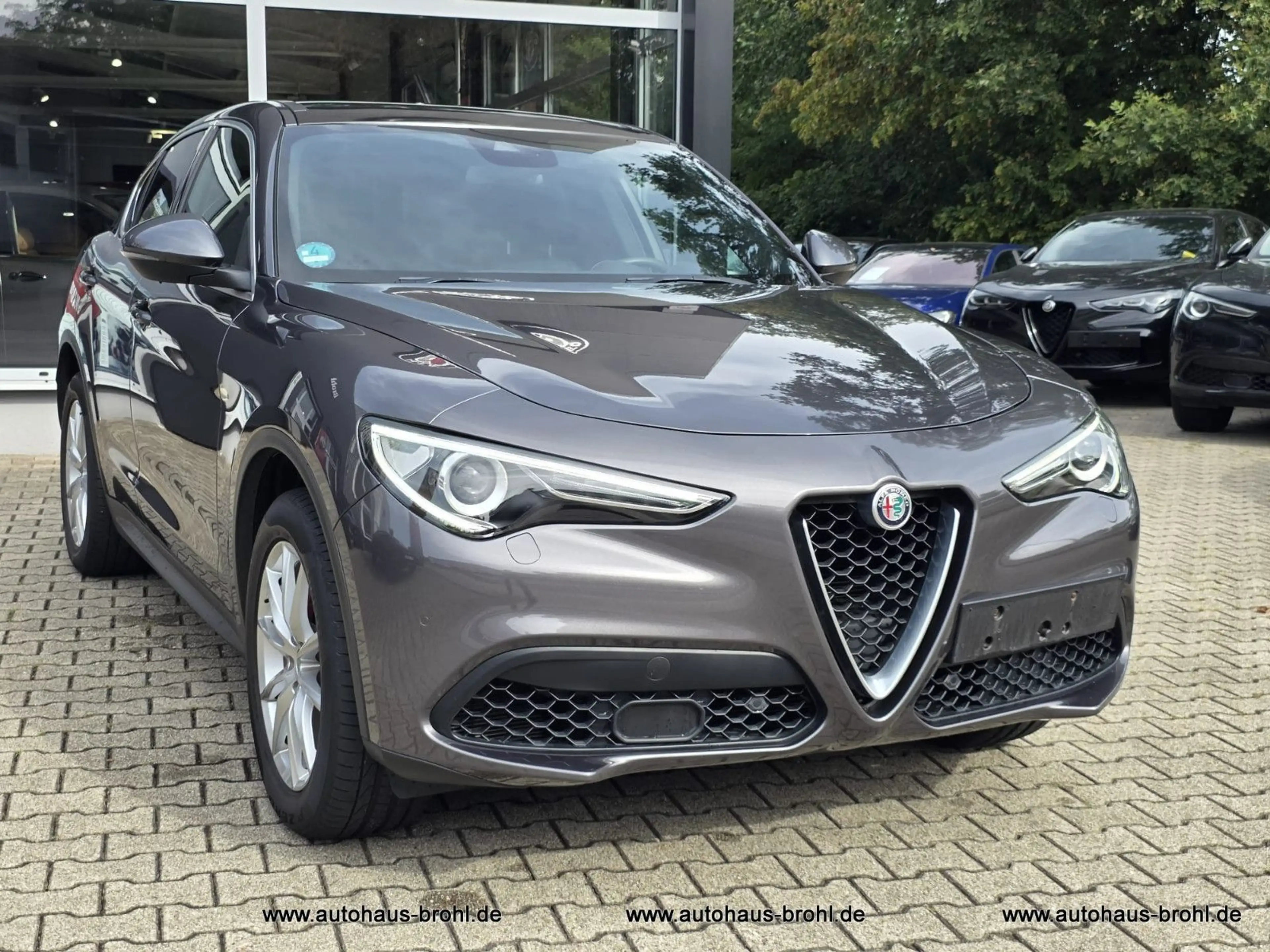 Alfa Romeo Stelvio Super Q4 280PS — photo 3