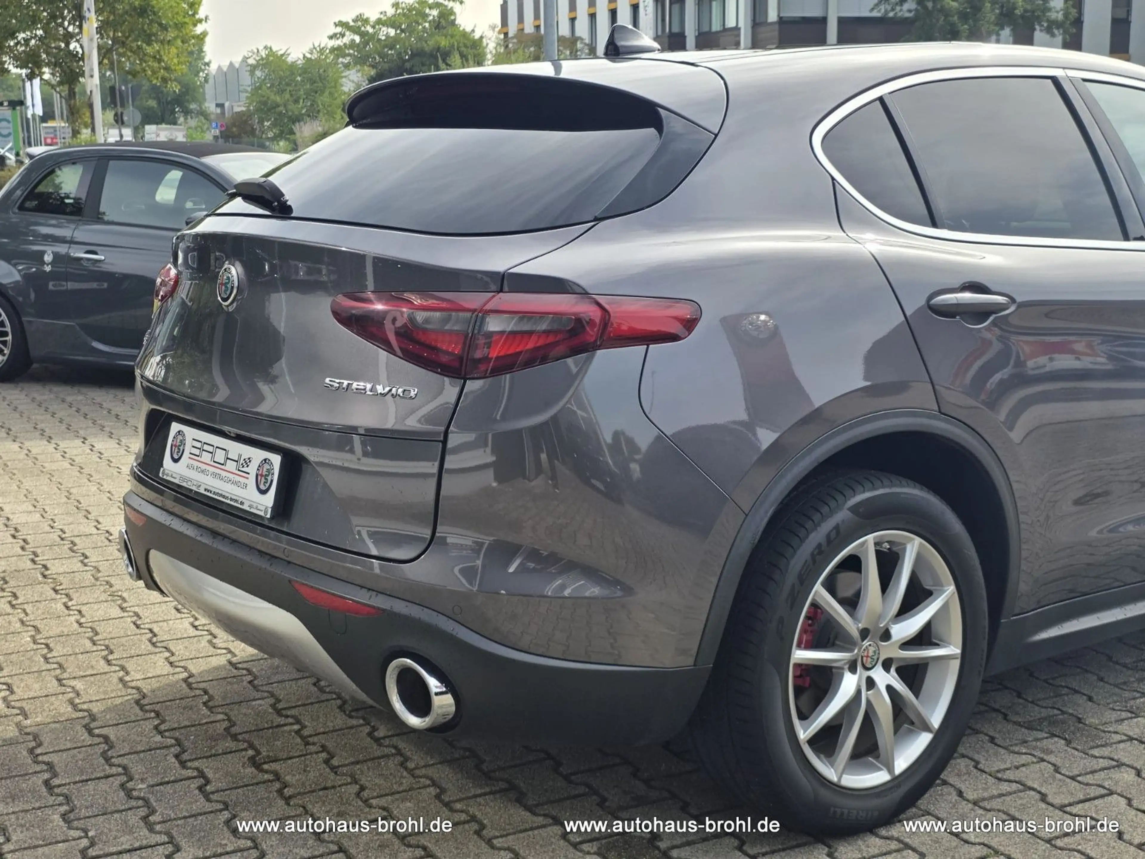 Alfa Romeo Stelvio Super Q4 280PS — photo 7