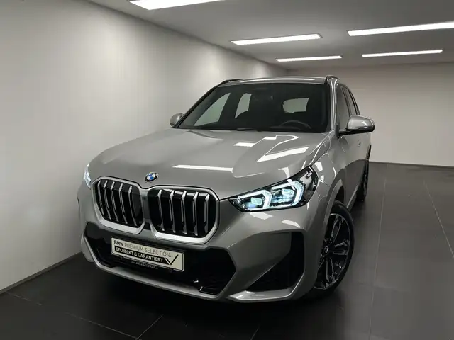 BMW X1 view 7