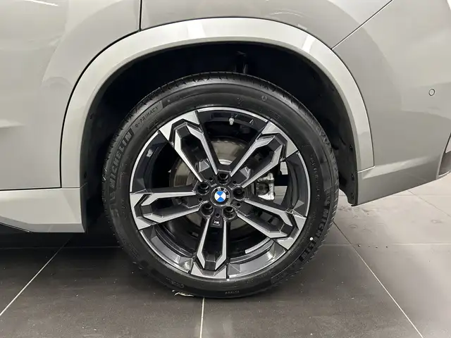 BMW X1 view 6