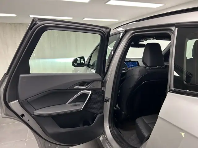 BMW X1 view 14