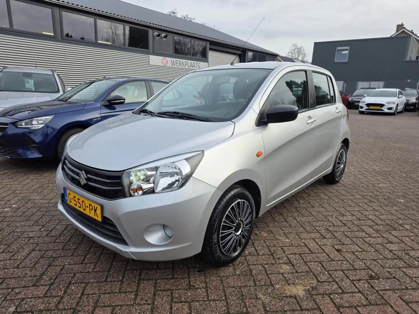 Suzuki Celerio 1.0 Comfort airco Grau - 1