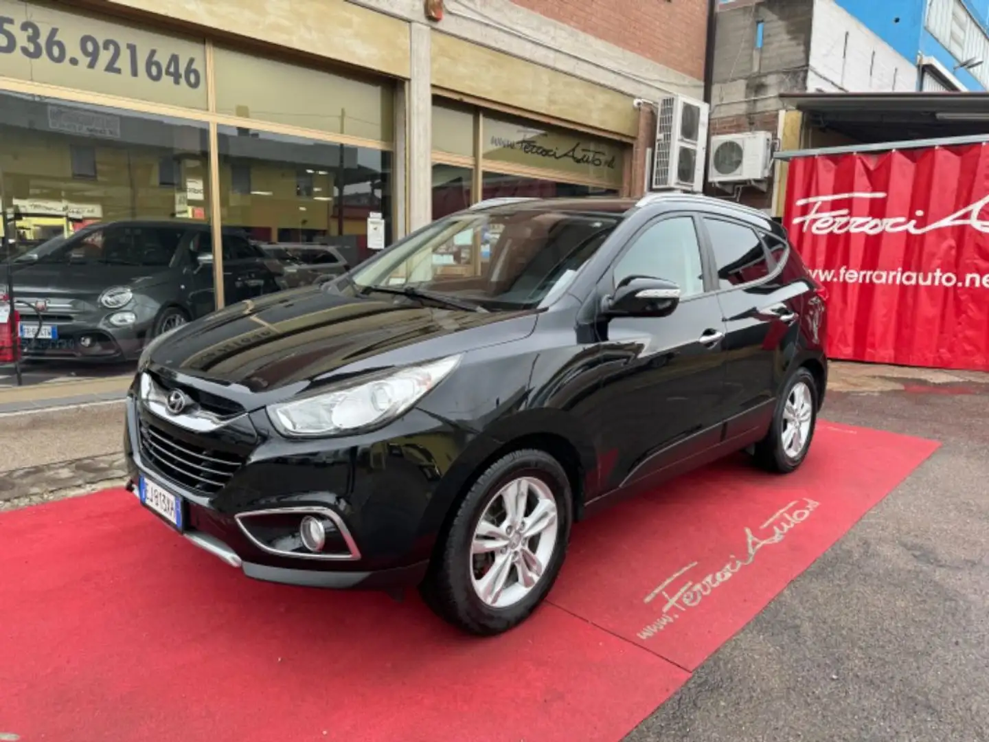 Hyundai iX35 2.0 CRDi 4WD Comfort NEOPATENTATI Noir - 1