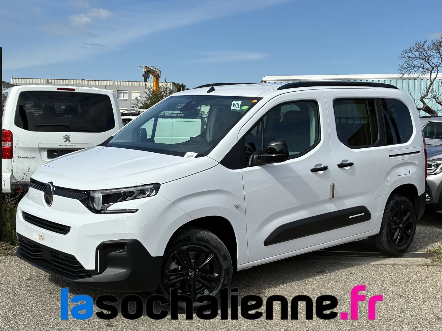 Citroen Berlingo Taille M BlueHDi 130 S\u0026amp;S EAT8 PLUS - 5P White - 1