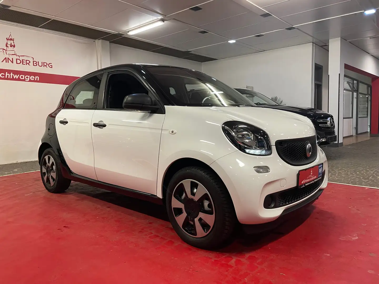 smart forFour * BT + USB + FM + 4 Sitze * Weiß - 1