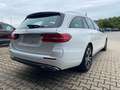 Mercedes-Benz E 300 deT9GA/ AVANTGARDE/PAN-DACH/18"/MULTI-BEAM/ Weiß - thumbnail 4