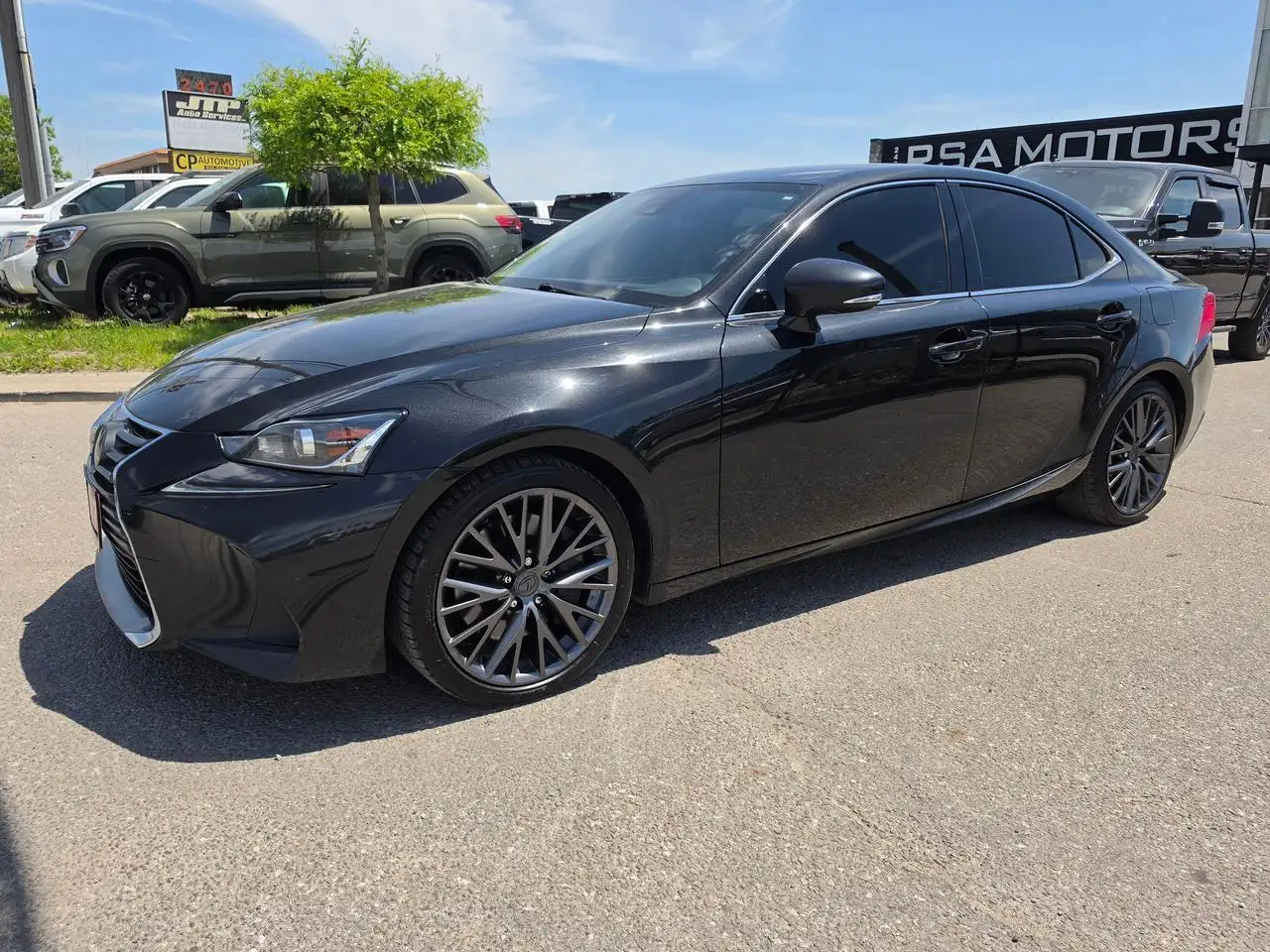 2017 Lexus IS
