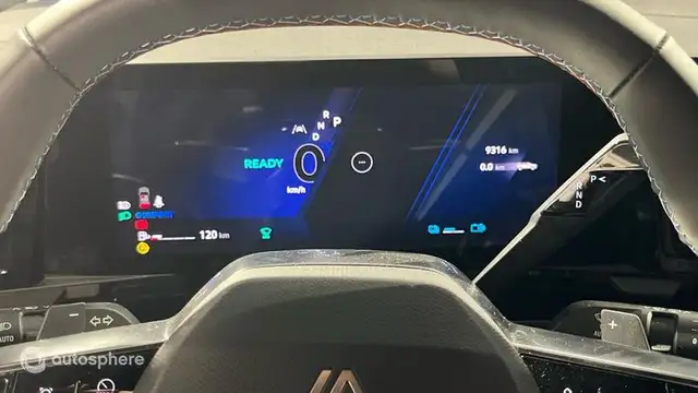 Renault Austral view 10