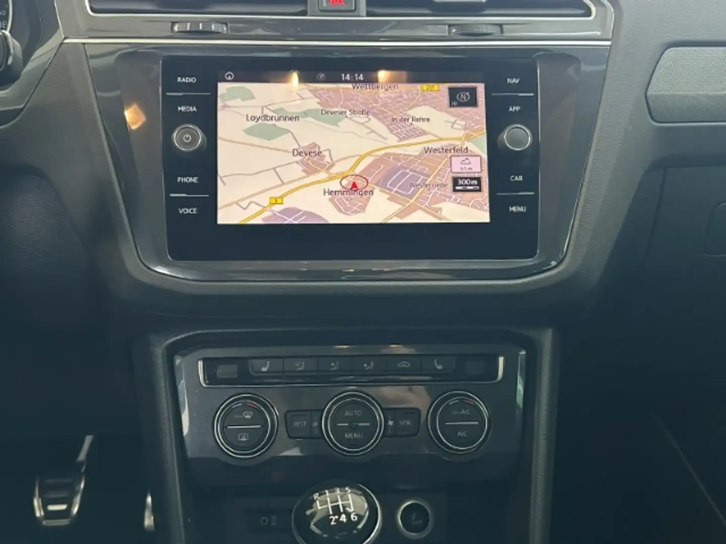 Volkswagen Tiguan Join 2.0 TDI AHK Navi ACC SHZ LaneAssist Noir - 2
