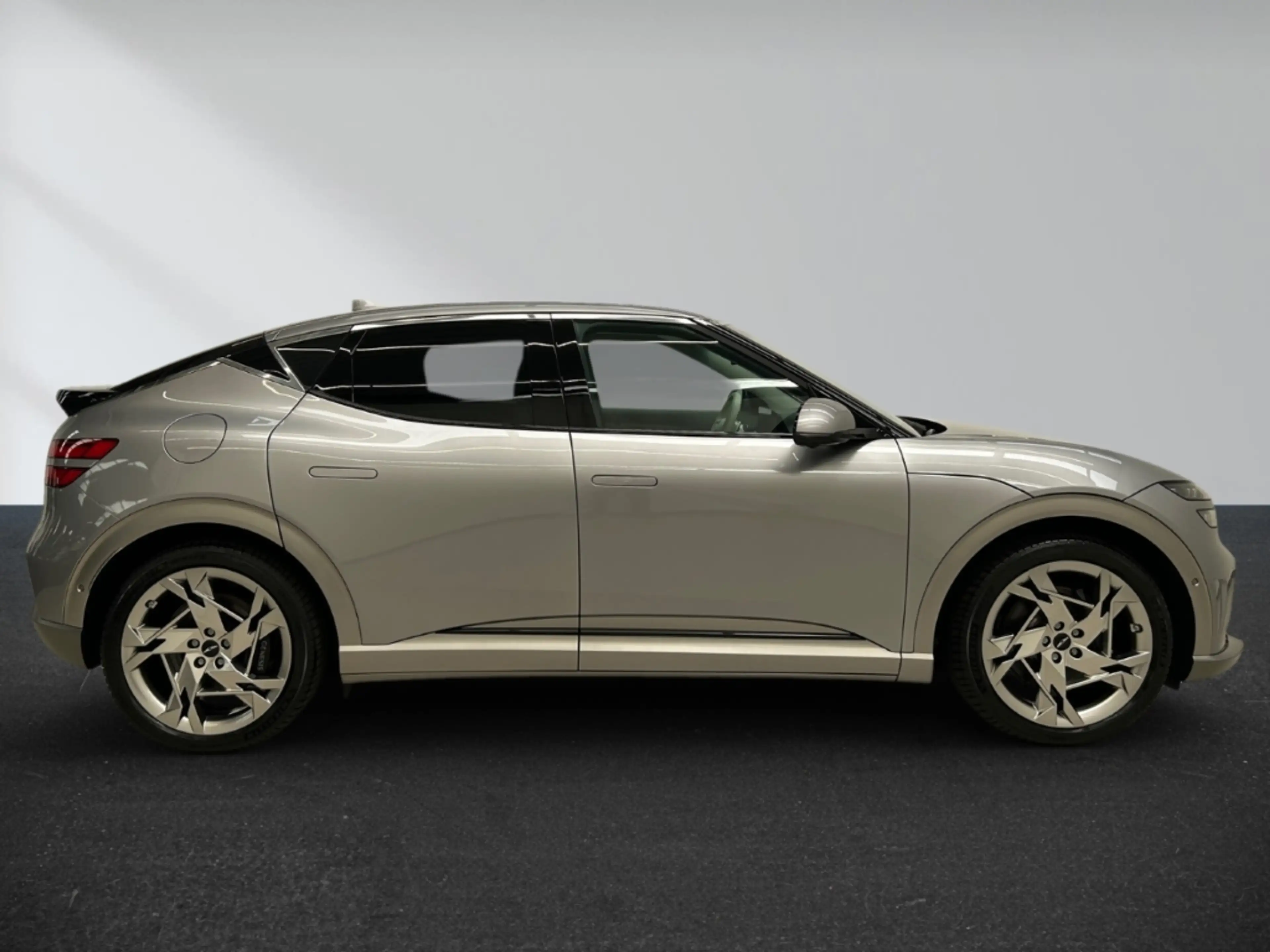 Genesis GV60 Sport Plus Elektro 4WD Sportpaket Memory Sitze Sou — photo 5