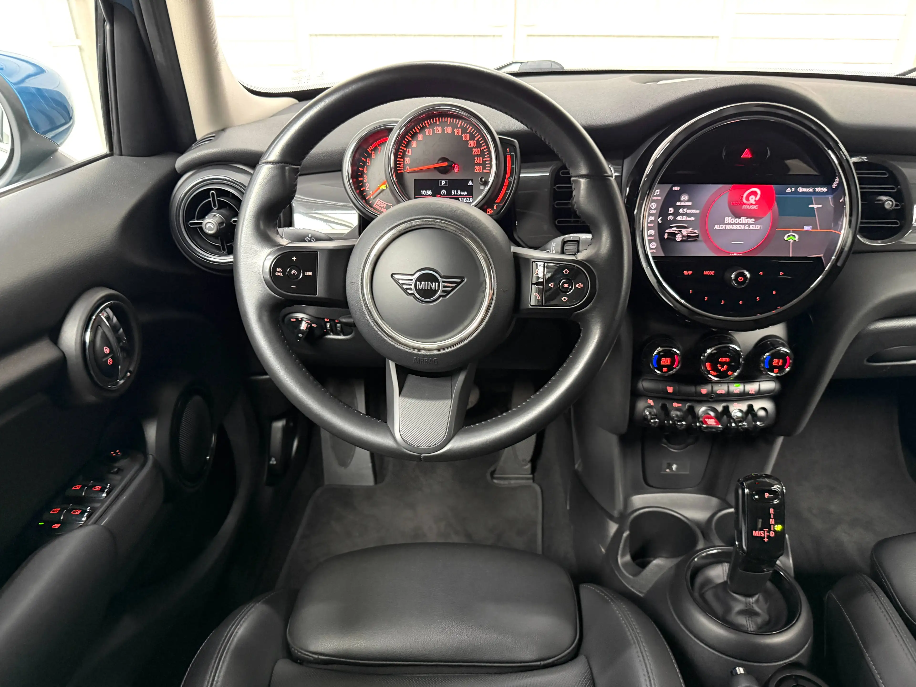 MINI One Mini 1.5A One LEDER*NAVI*DAB*CARPLAY*LED*PDC*CC*ALU MINI 18" — photo 10