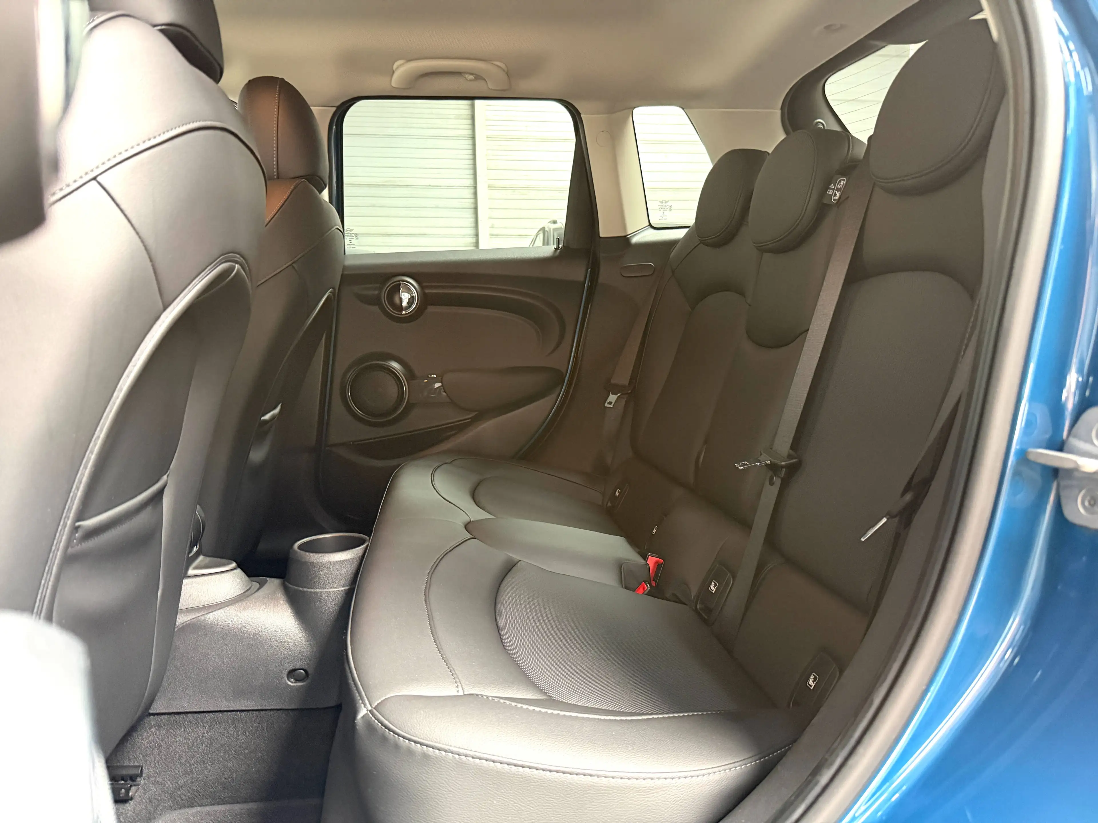 MINI One Mini 1.5A One LEDER*NAVI*DAB*CARPLAY*LED*PDC*CC*ALU MINI 18" — photo 15