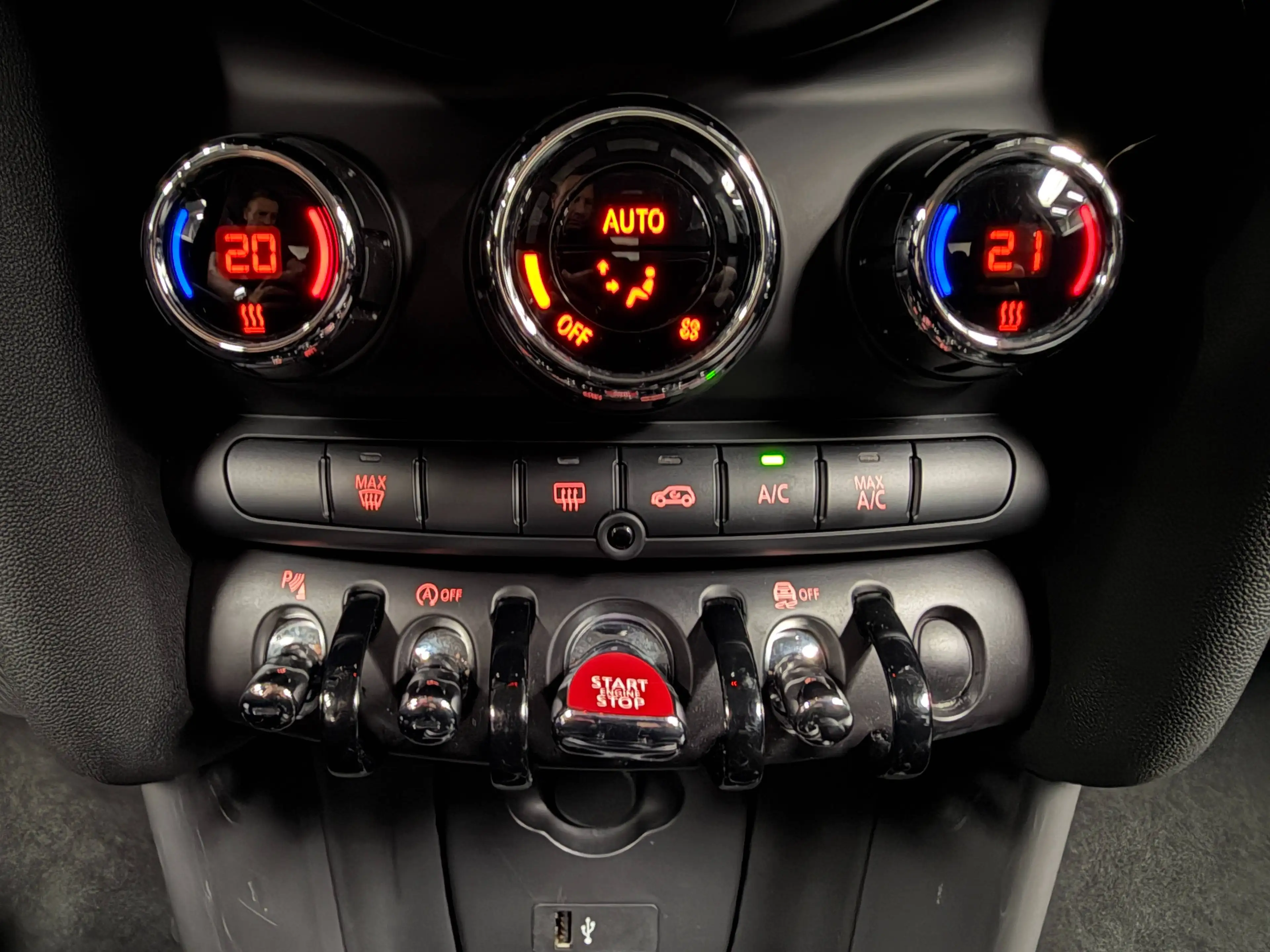MINI One Mini 1.5A One LEDER*NAVI*DAB*CARPLAY*LED*PDC*CC*ALU MINI 18" — photo 13