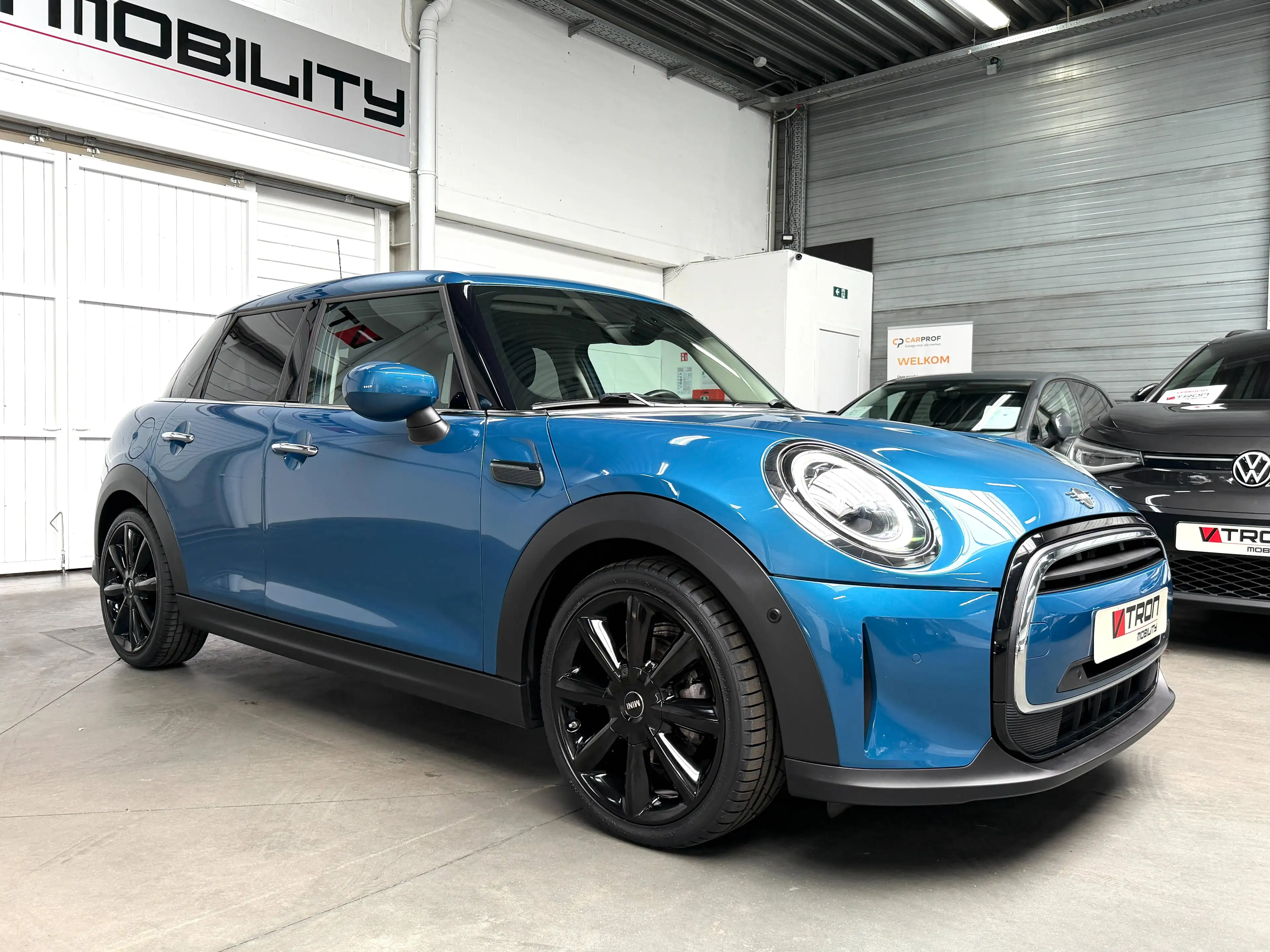 MINI One Mini 1.5A One LEDER*NAVI*DAB*CARPLAY*LED*PDC*CC*ALU MINI 18" — photo 7
