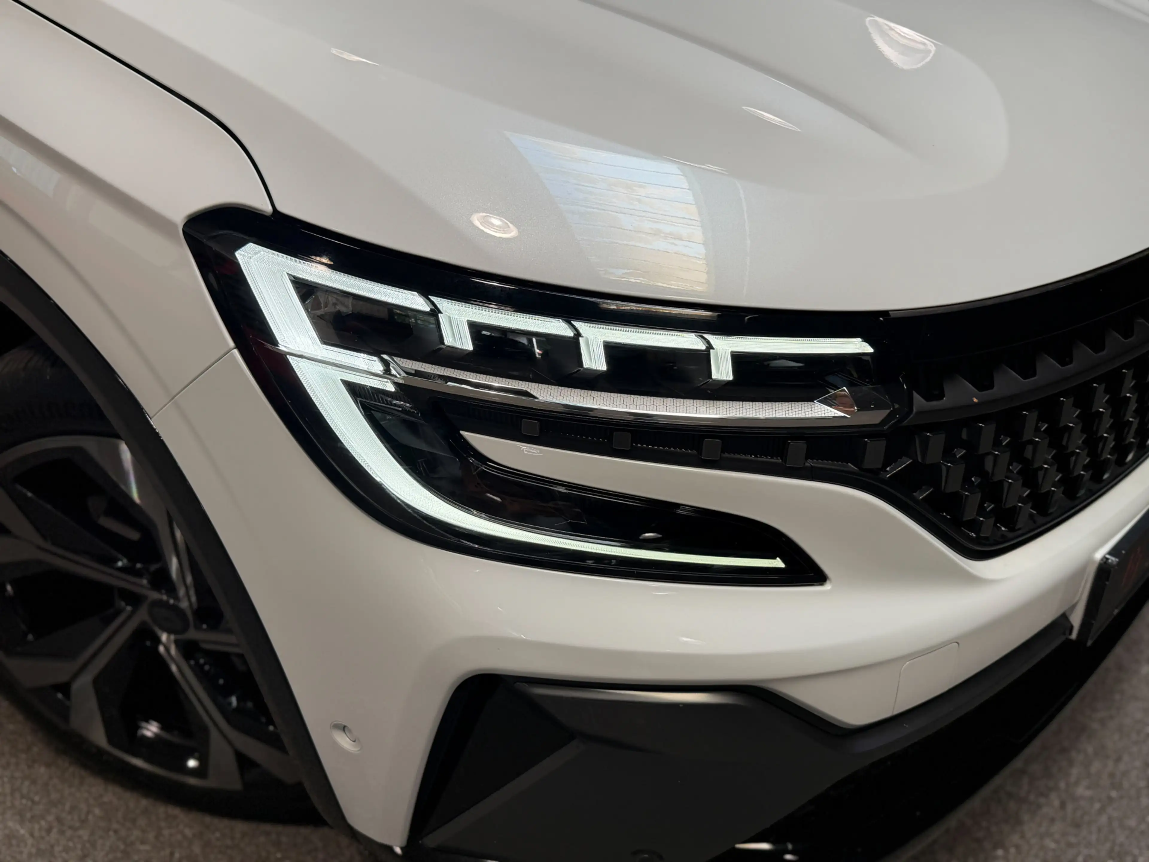 Renault Austral 1.6 M Hybrid 2023 160PK Alpine Esprit |Panorama|36 — photo 10