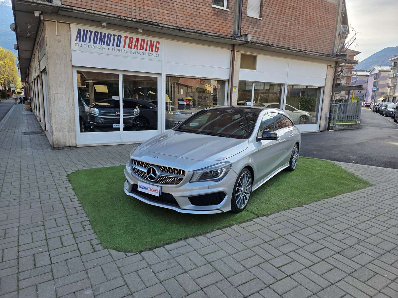 Mercedes-Benz CLA 220 CLA Shooting Brake 220 d (cdi) AMG auto