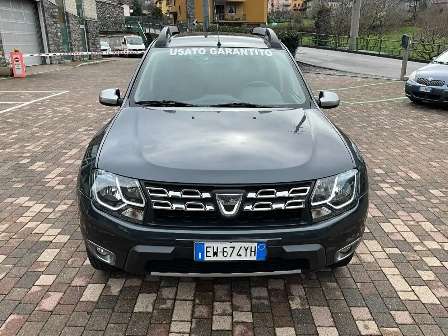 Dacia Duster 1.2 TCe 125CV 4x2 Lauréate Grigio - 2