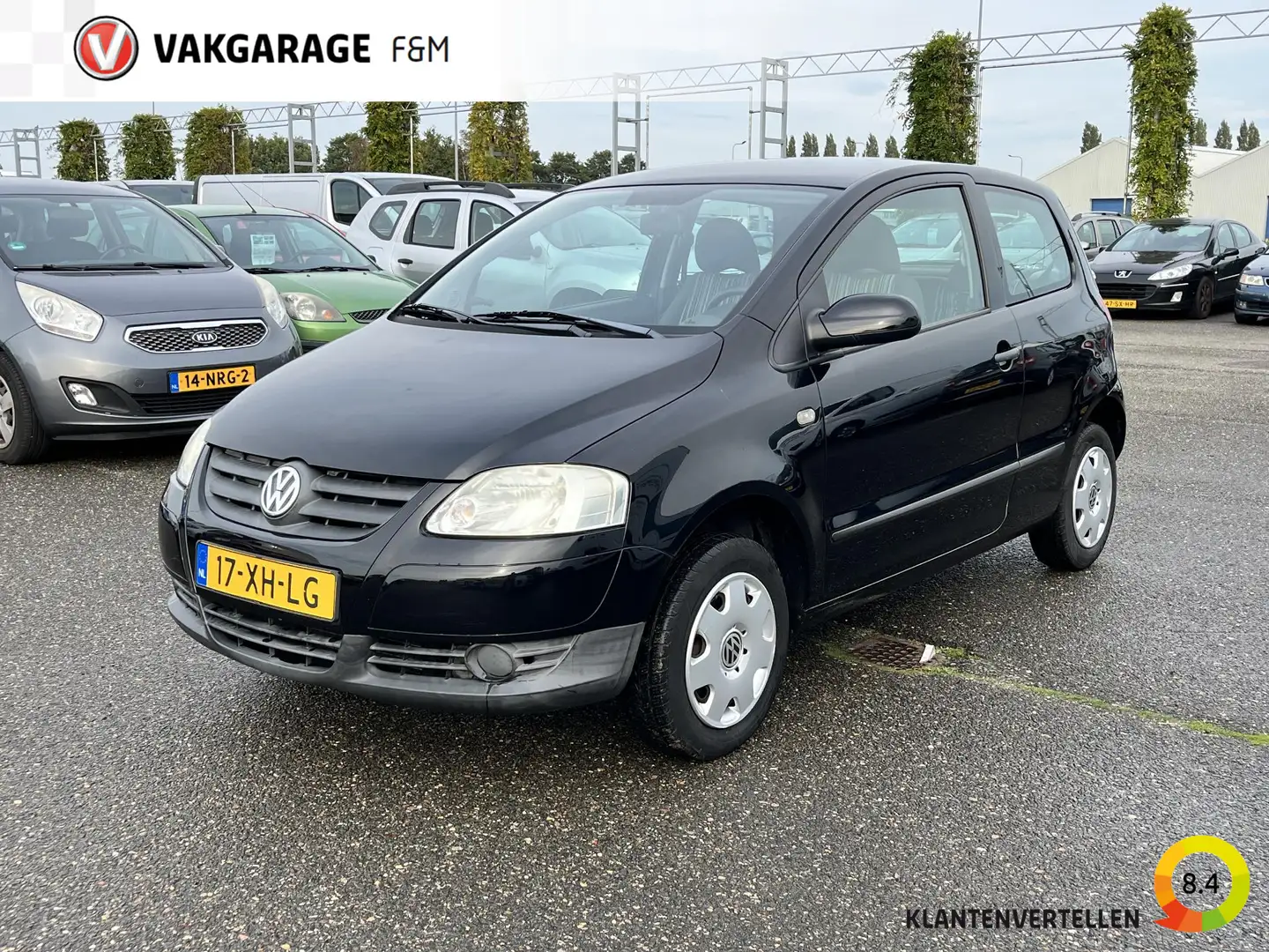 Volkswagen Fox 1.2 Trendline Zwart - 1