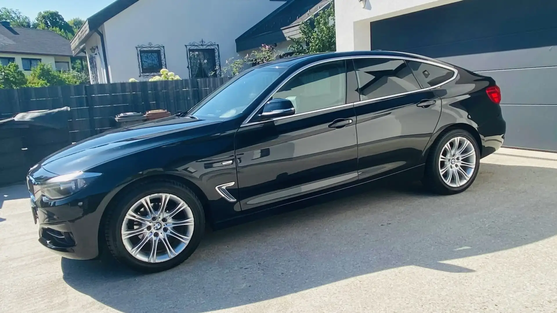 BMW 318 318d Gran Turismo Aut. Luxury Line - 2