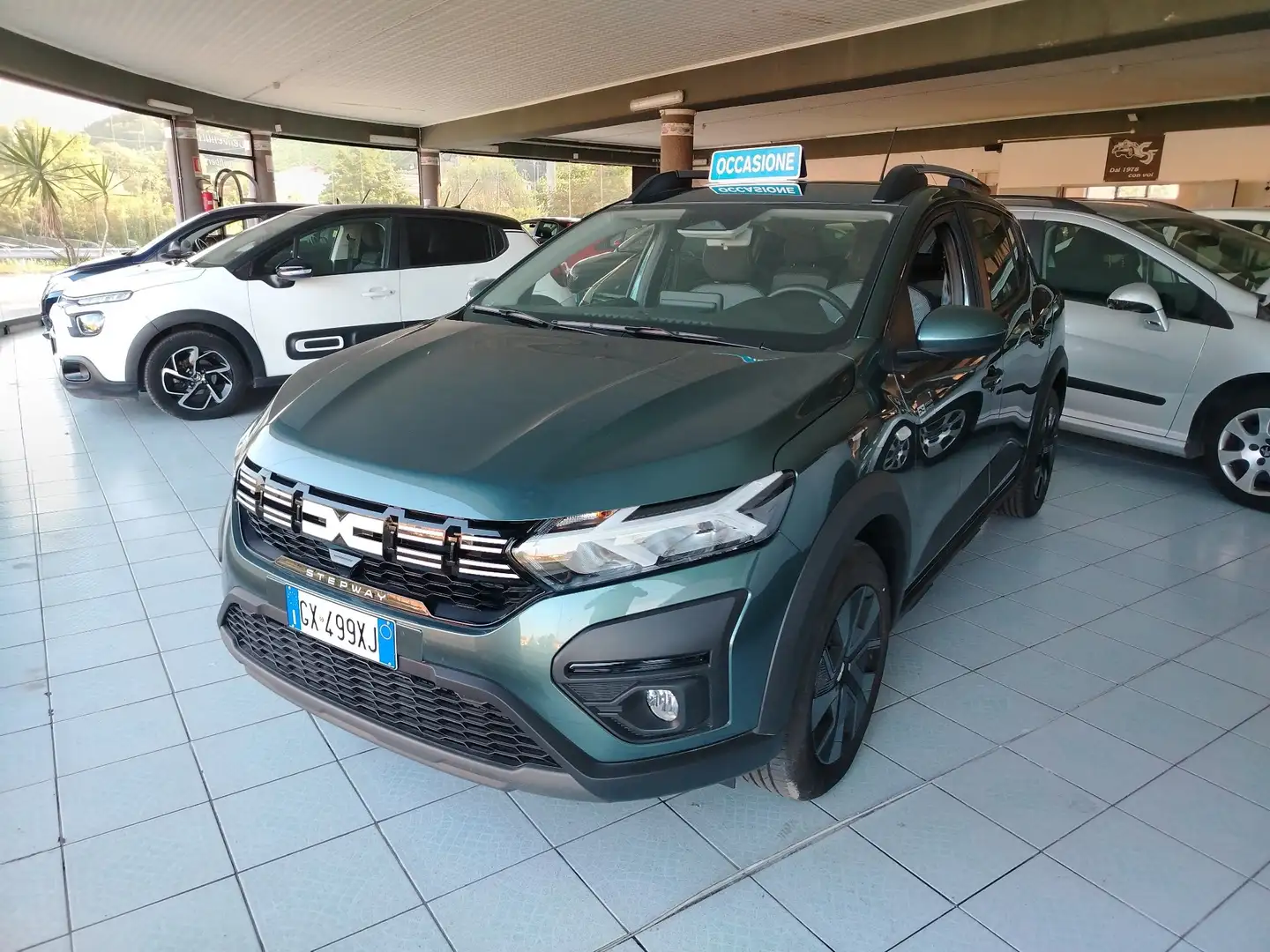 Dacia Sandero Sandero Stepway 1.0 tce Expression Eco-g 100cv Grün - 1
