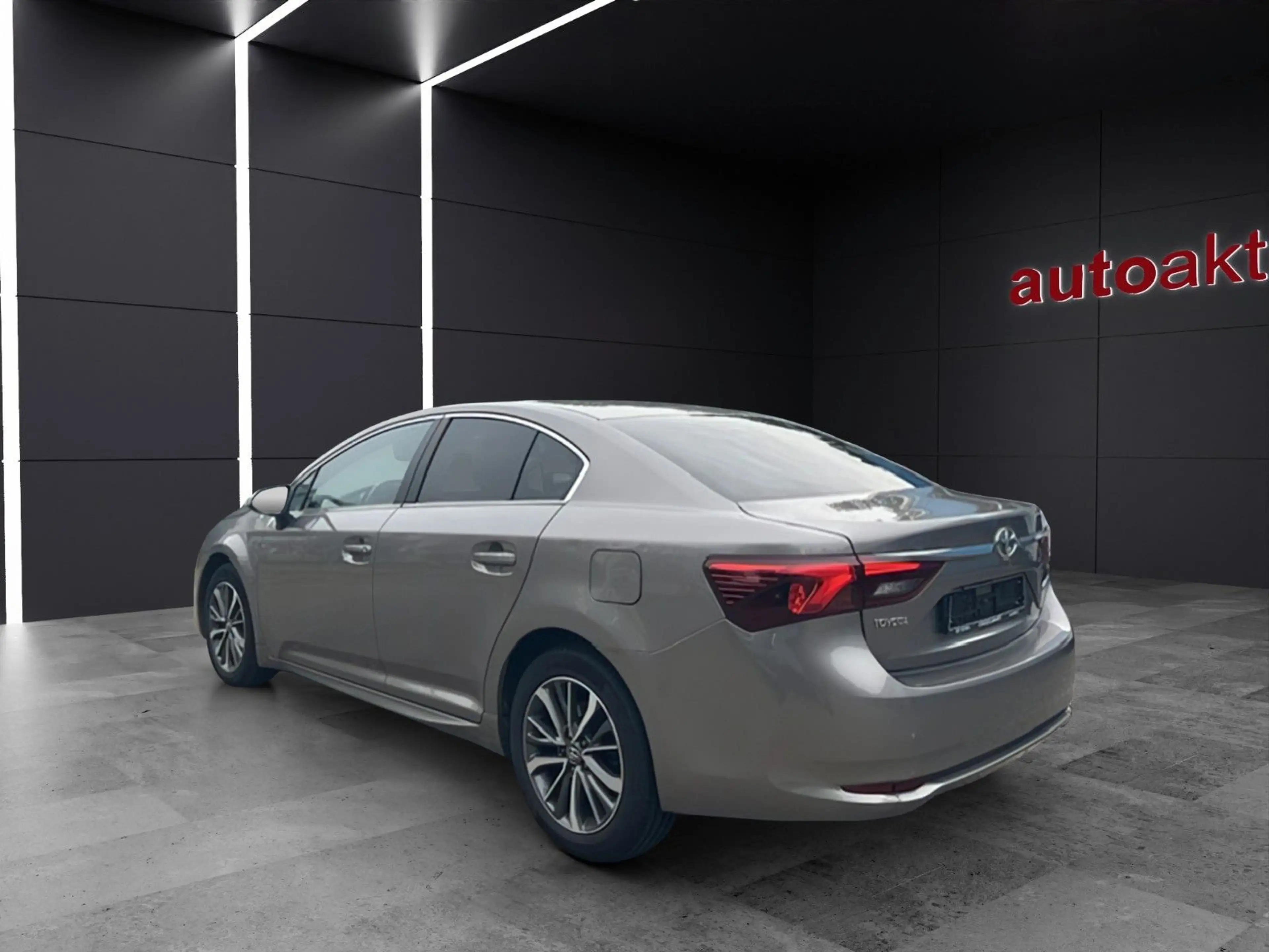 Toyota Avensis Business Edition/Voll Leder/Bi-LED/Kamer — photo 7