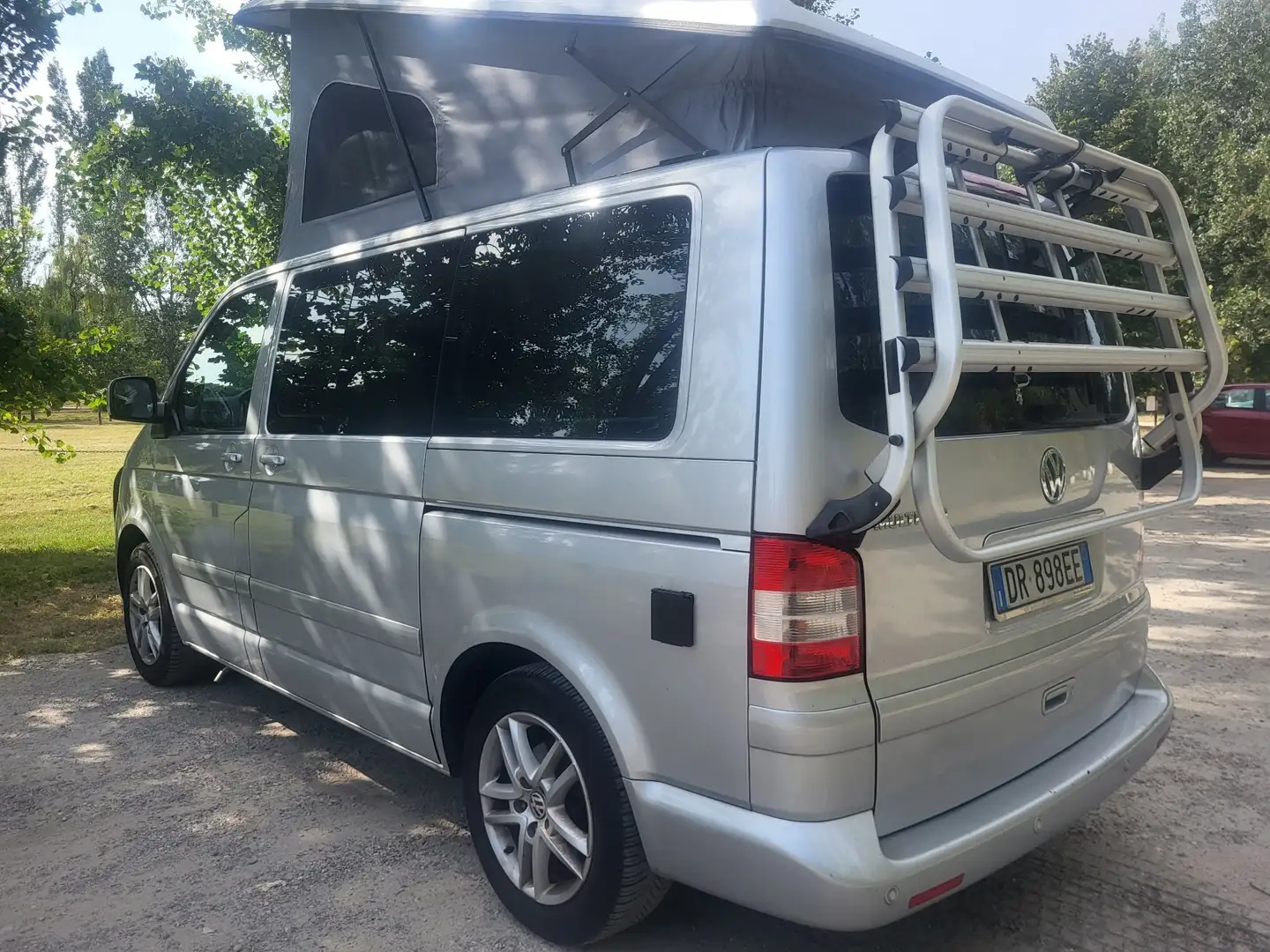 Volkswagen T5 Multivan 2.5 tdi Highline 130cv con tetto Reimo Easy Fit Argento - 2