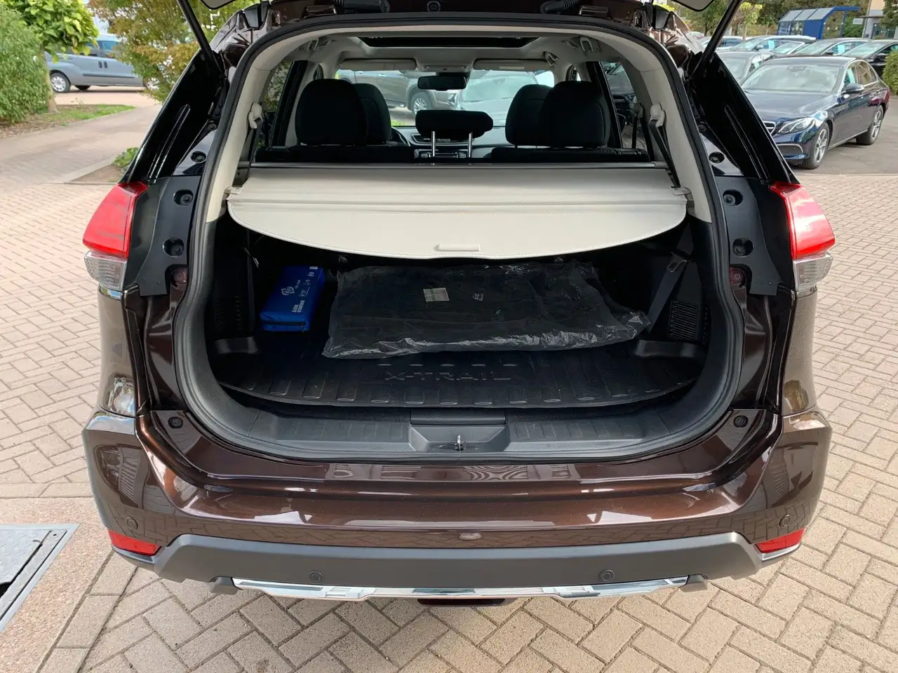 Nissan X-Trail 7-Sitzer Pano+360*Kamera+Navi, миниатюра 6