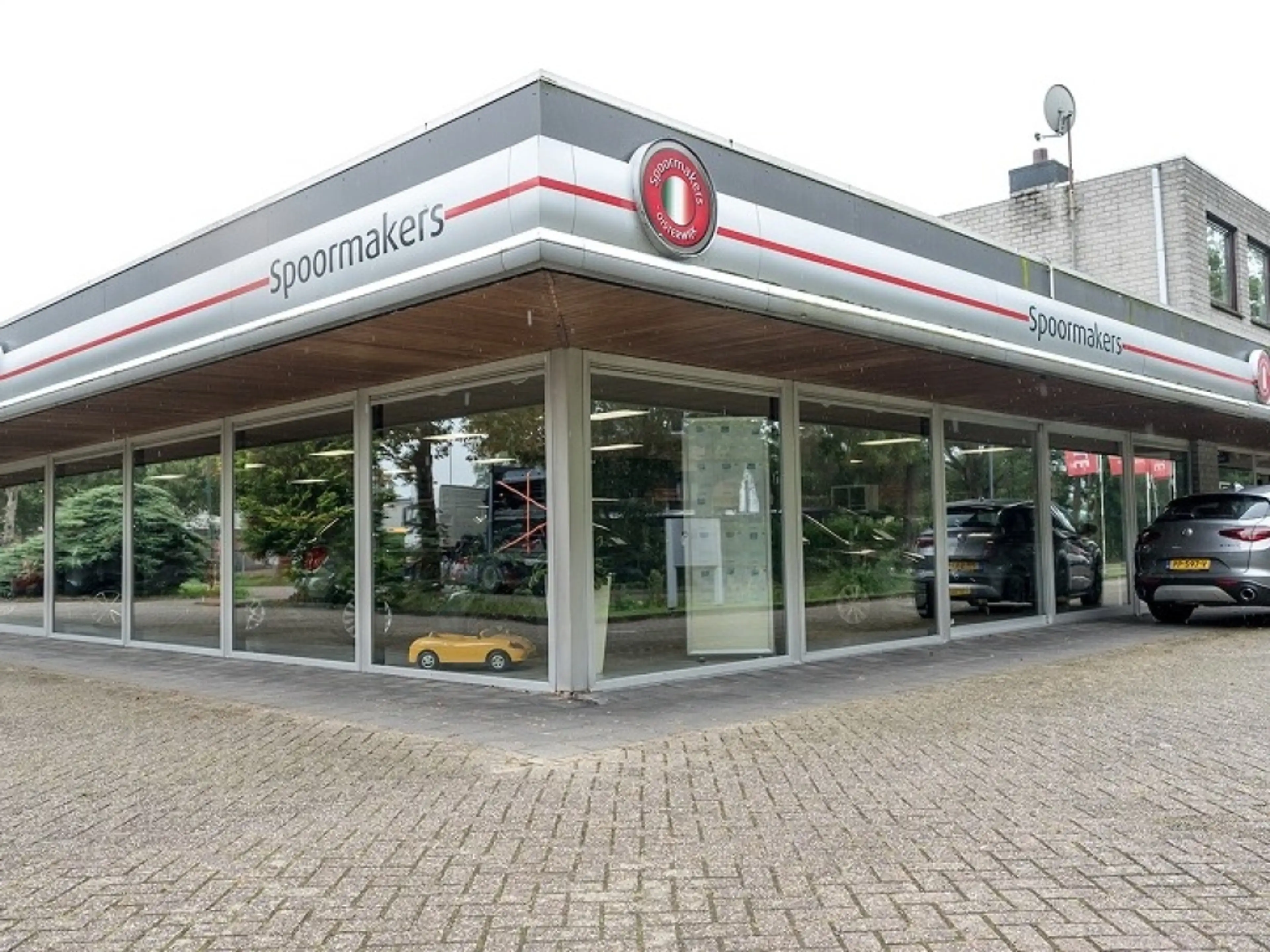 Fiat Punto 0.9 TwinAir Turbo 100pk 5d Lounge — photo 10
