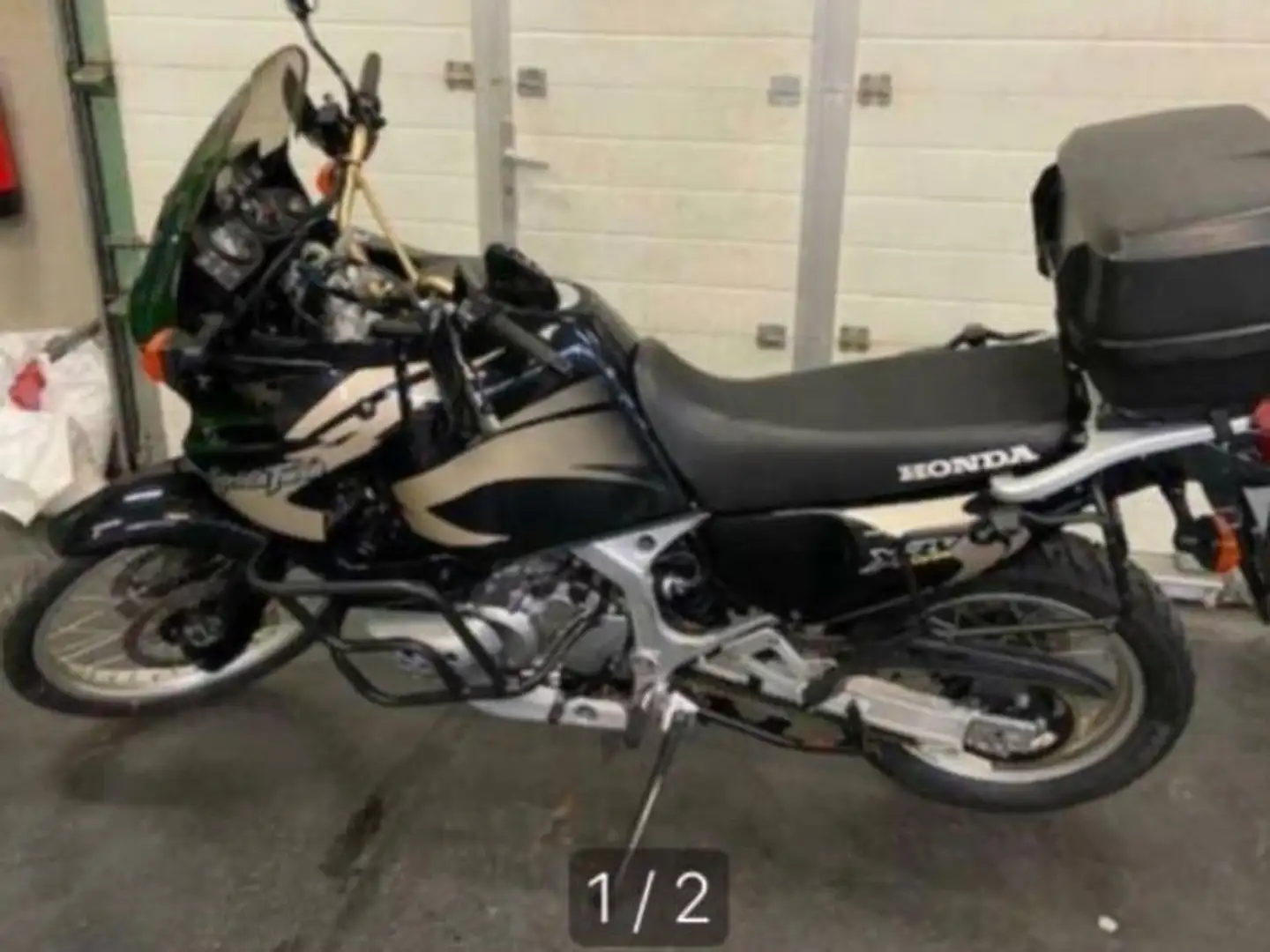 Honda XRV 750 Gris - 1