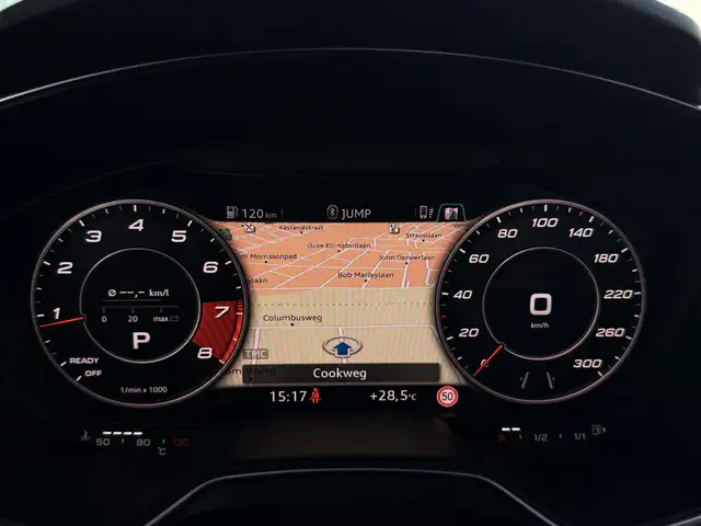 Audi TT view 27