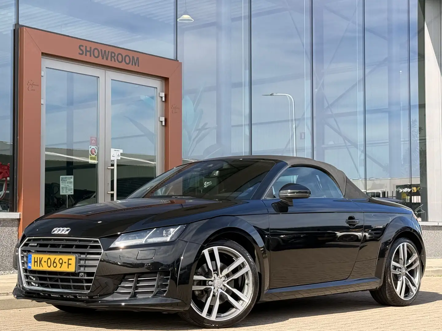 Audi TT Roadster 2.0 TFSI quattro S-Line | Bang & Olufsen Noir - 2