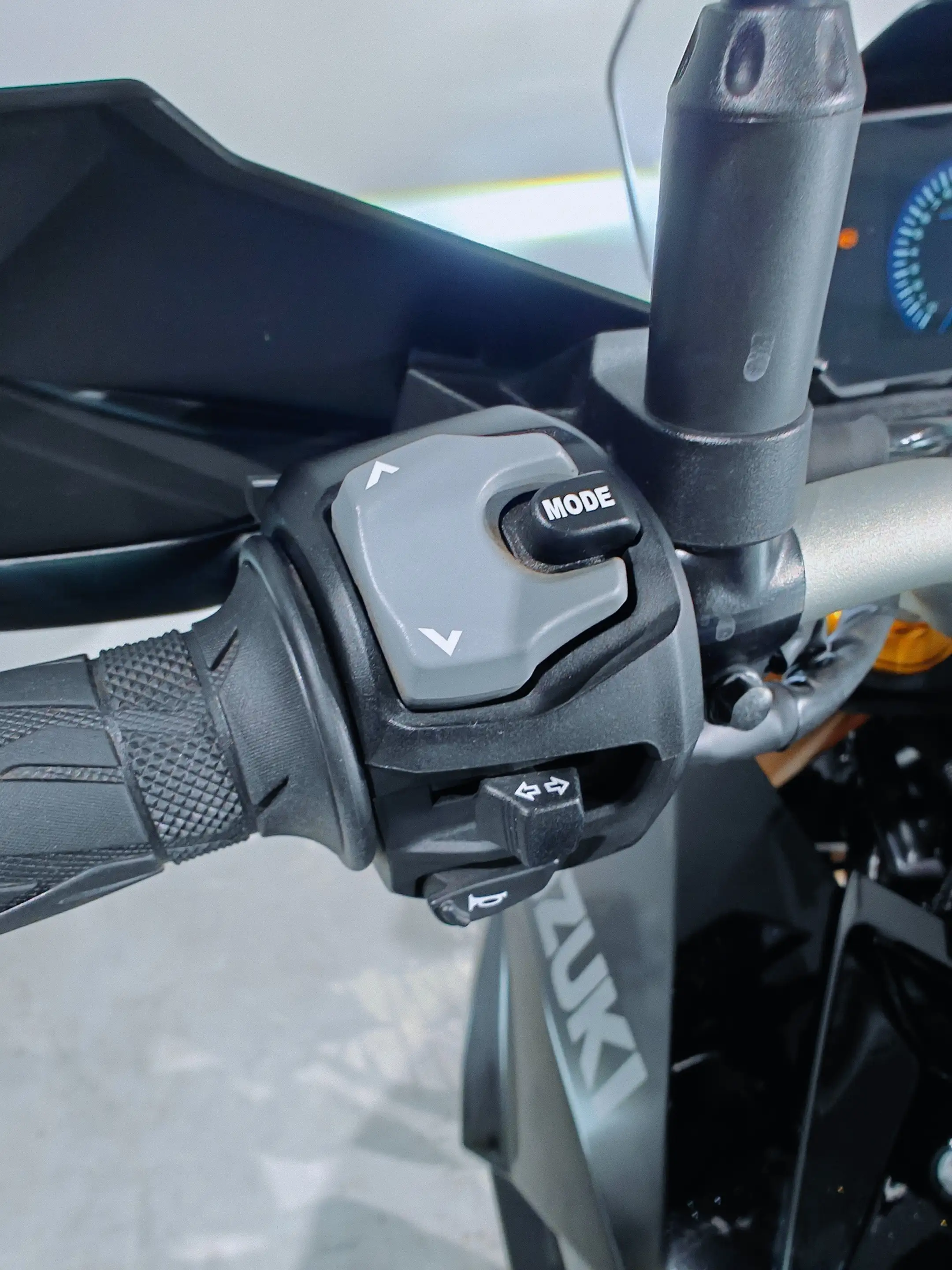 Suzuki V-Strom 800DE — photo 13