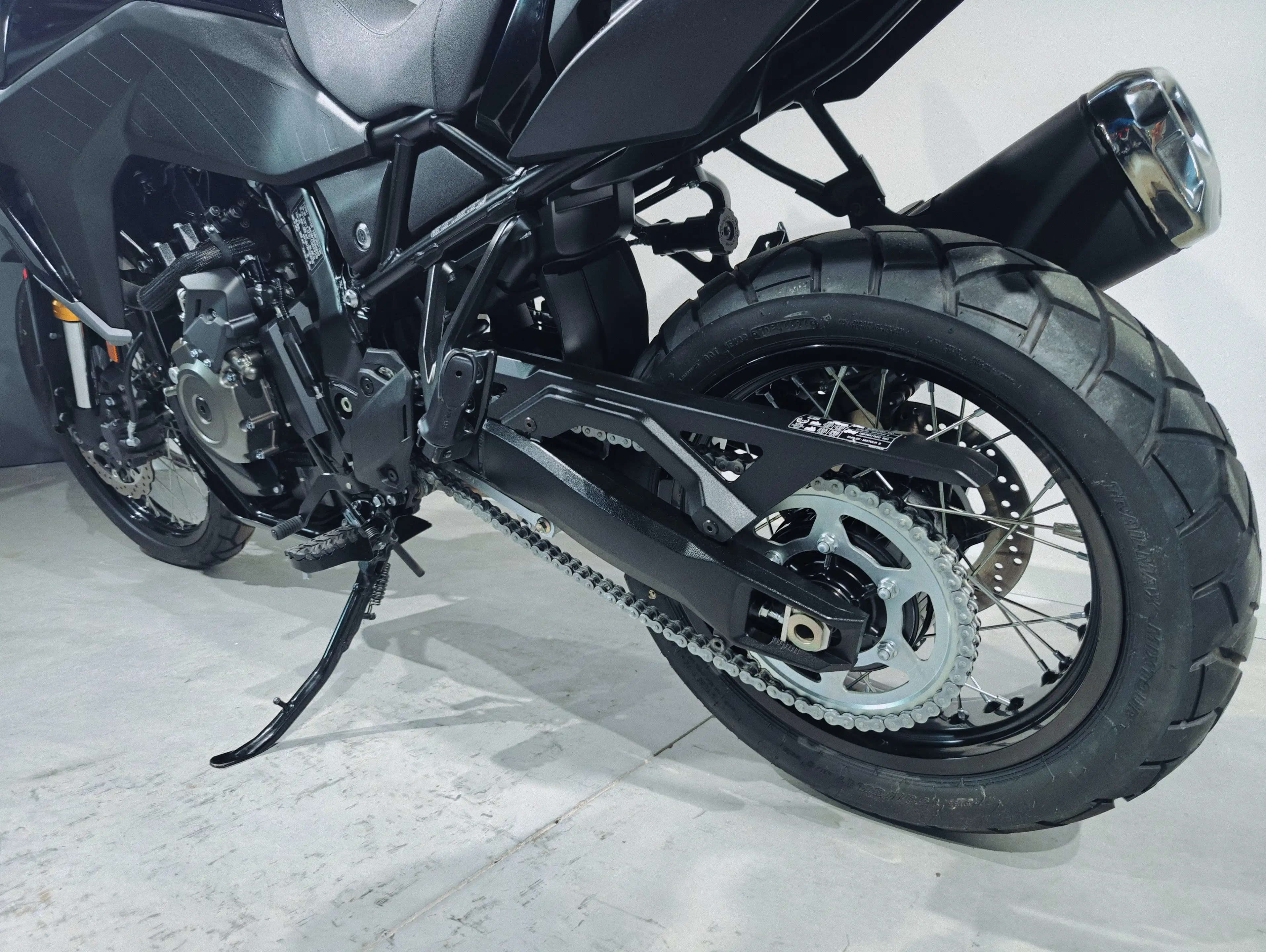 Suzuki V-Strom 800DE — photo 7