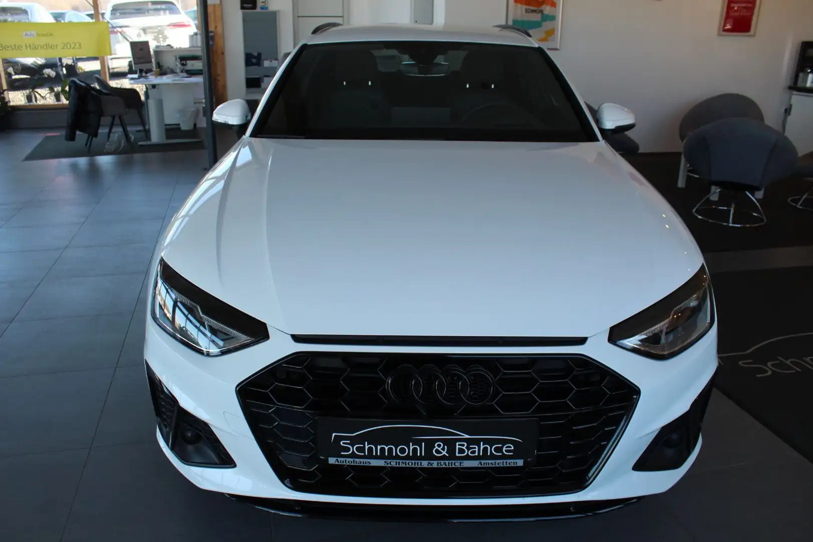Audi A4 Avant 40 TDI S tronic S line sport Weiß - 2