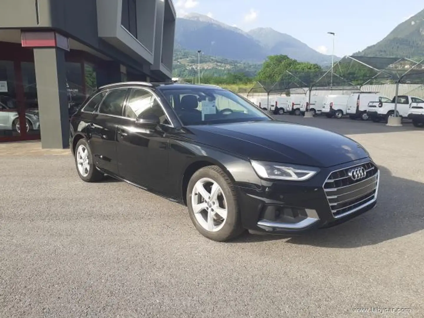 Audi A4 Avant 35 TDI/163CV S tr. Business Adv Nero - 1