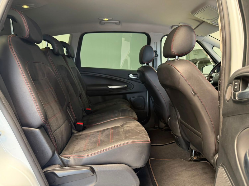 Ford S-Max Titanium S (02.2010->) — photo 14