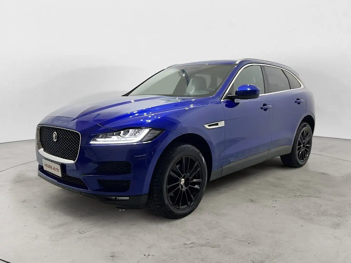 Jaguar F-Pace F-Pace 2015 2.0d i4 Portfolio awd 240cv auto my18 Bleu - 1