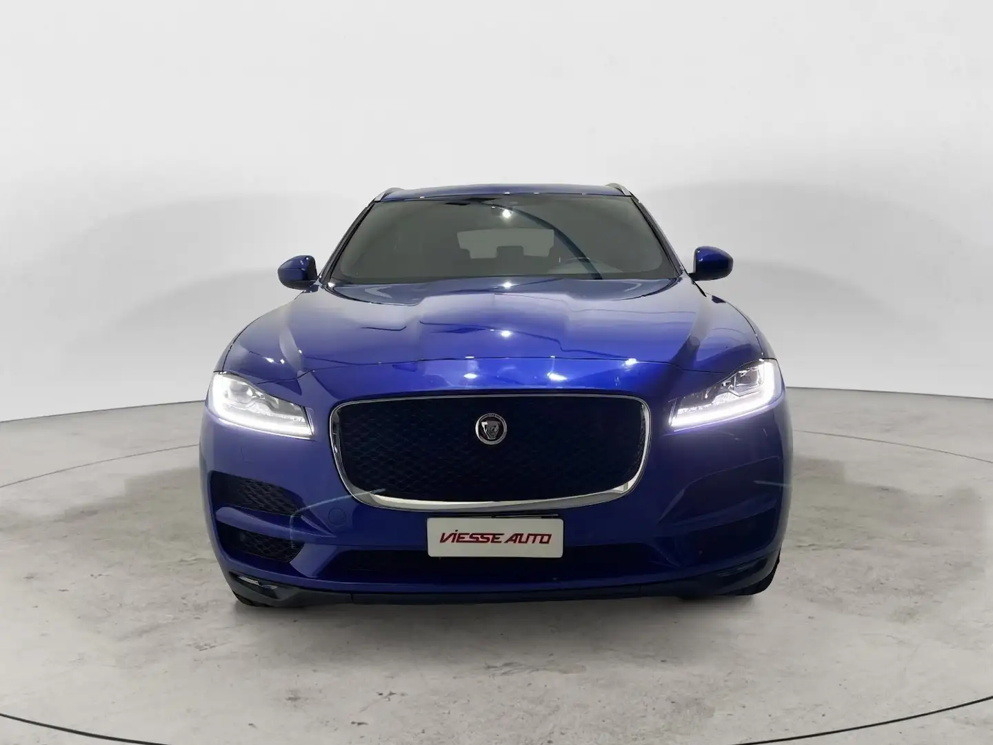 Jaguar F-Pace F-Pace 2015 2.0d i4 Portfolio awd 240cv auto my18 Bleu - 2