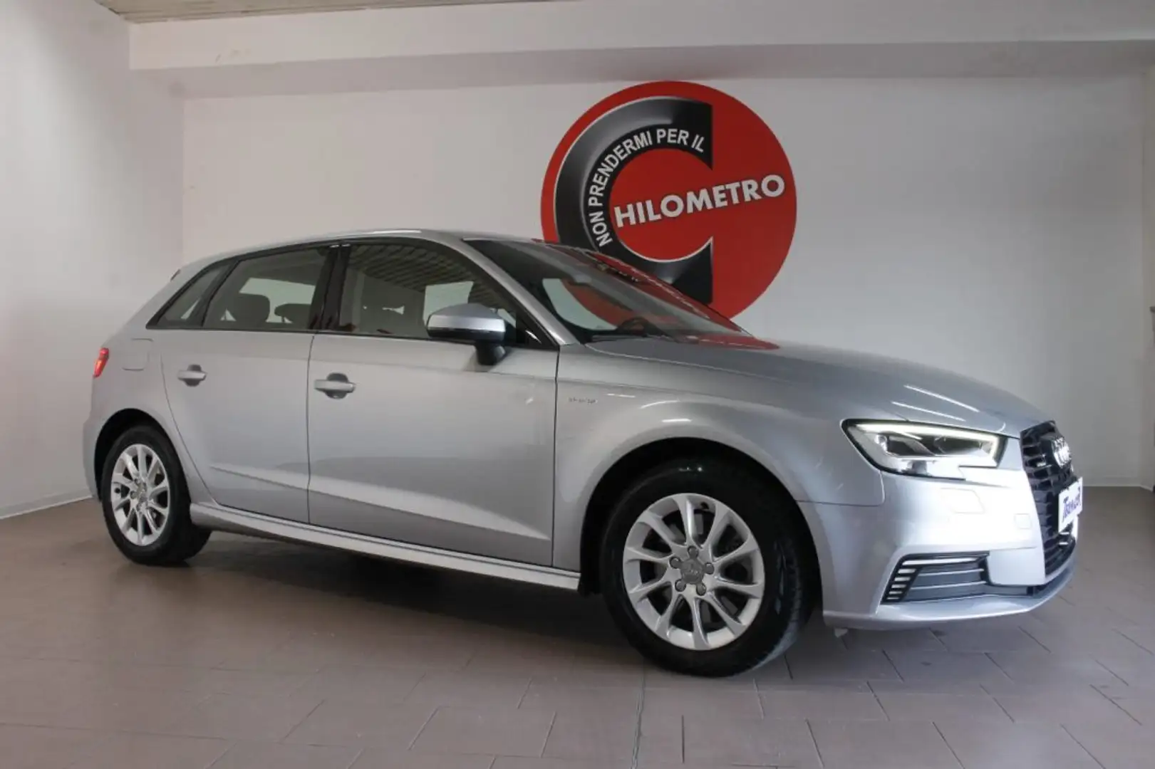 Audi A3 SPB 1.4 TFSI e-tron S tronic Sport Argent - 1