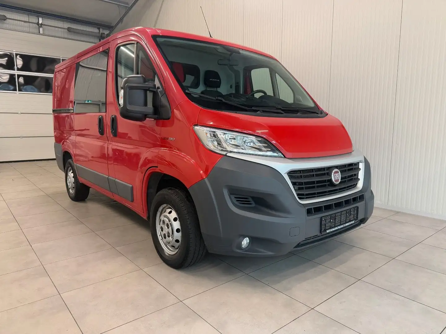 Fiat Ducato Kasten 30 L1H1 / NAVI / R-CAM' / TEMPOMAT Rouge - 1