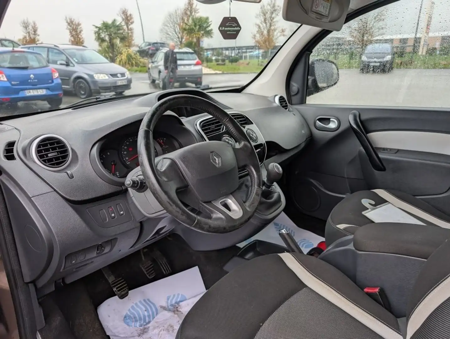 Renault Kangoo 1.5 DCI 110CH ENERGY INTENS EURO6 7 PLACES Braun - 2