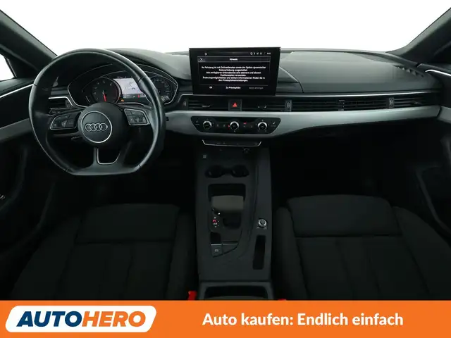 Audi A4 view 12