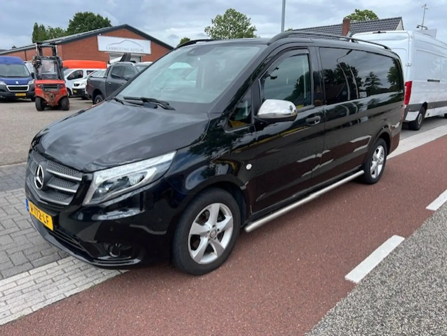 Mercedes-Benz Vito 114 CDI Lang DC 5P AUTOM. AIRCO KLIMA EURO6 Zwart - 1