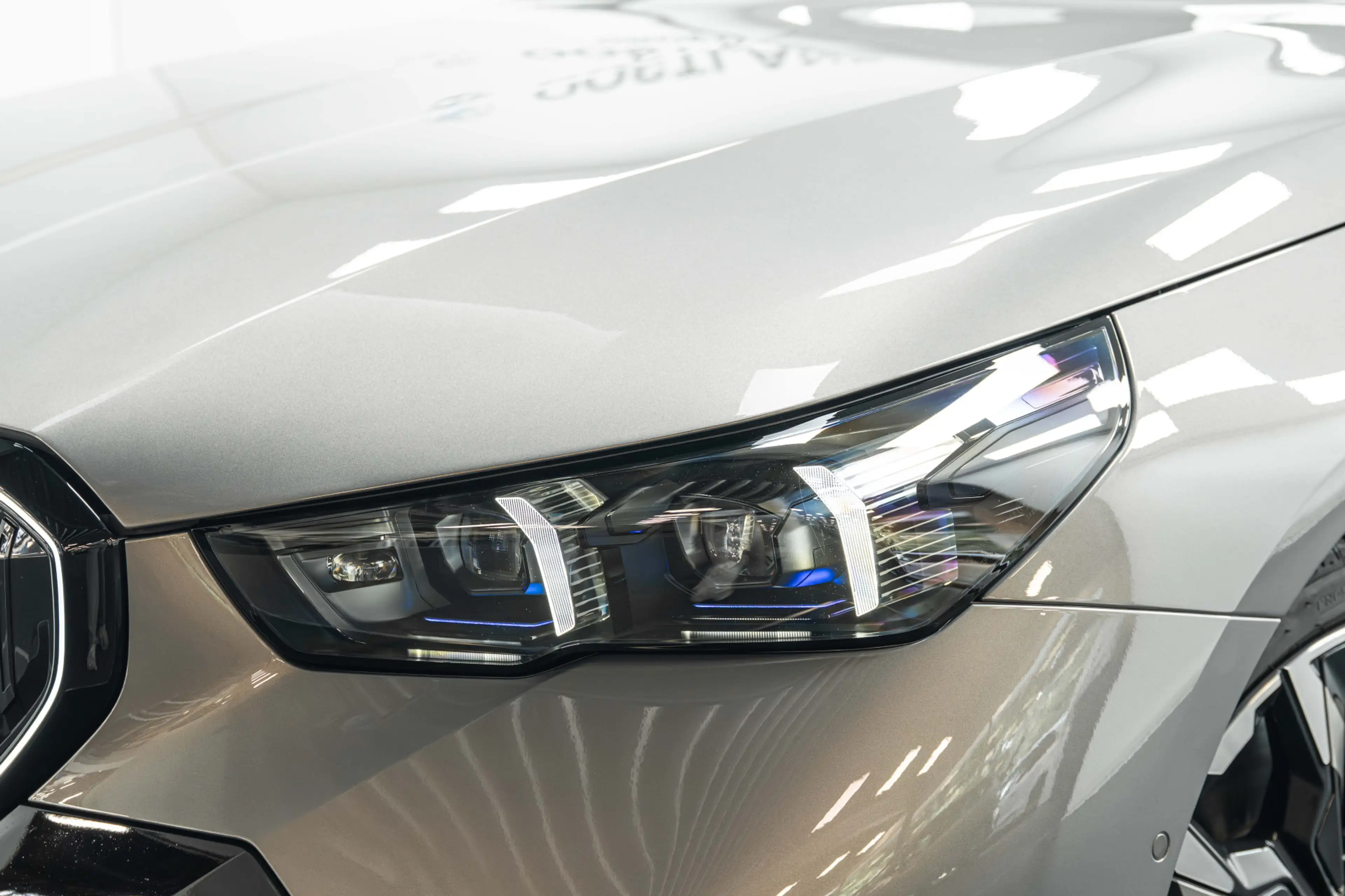 BMW 550 5 Serie Touring 550e xDrive M Sport Automaat / Tre — photo 14