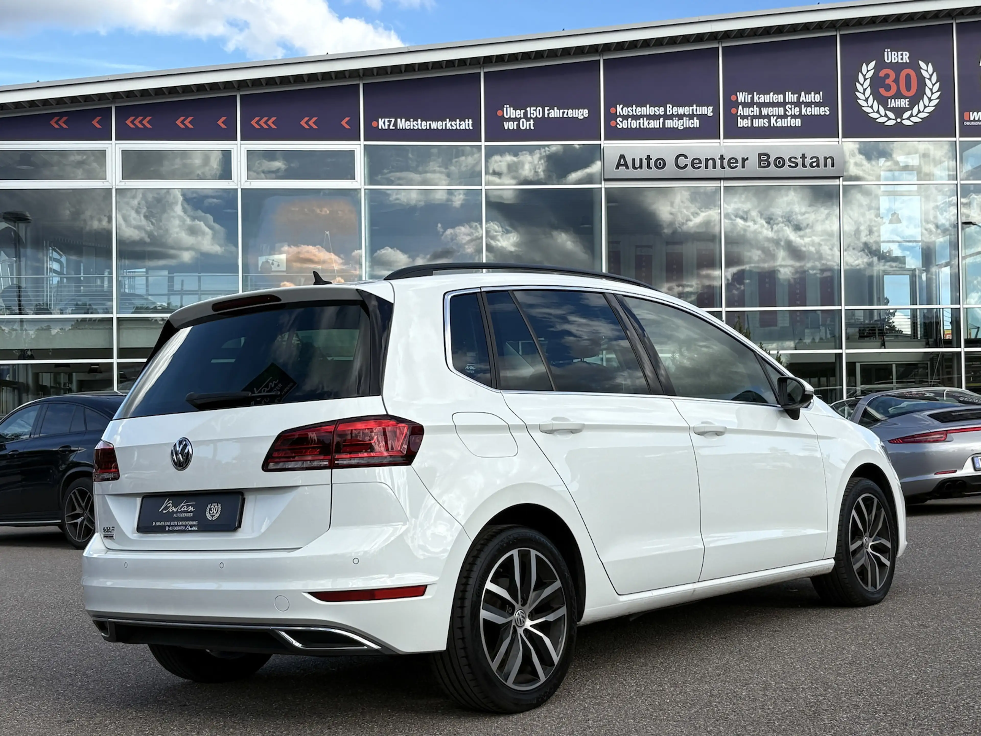 Volkswagen Golf Sportsvan VII Highline KAMERA/ACC/1.HAND — photo 6