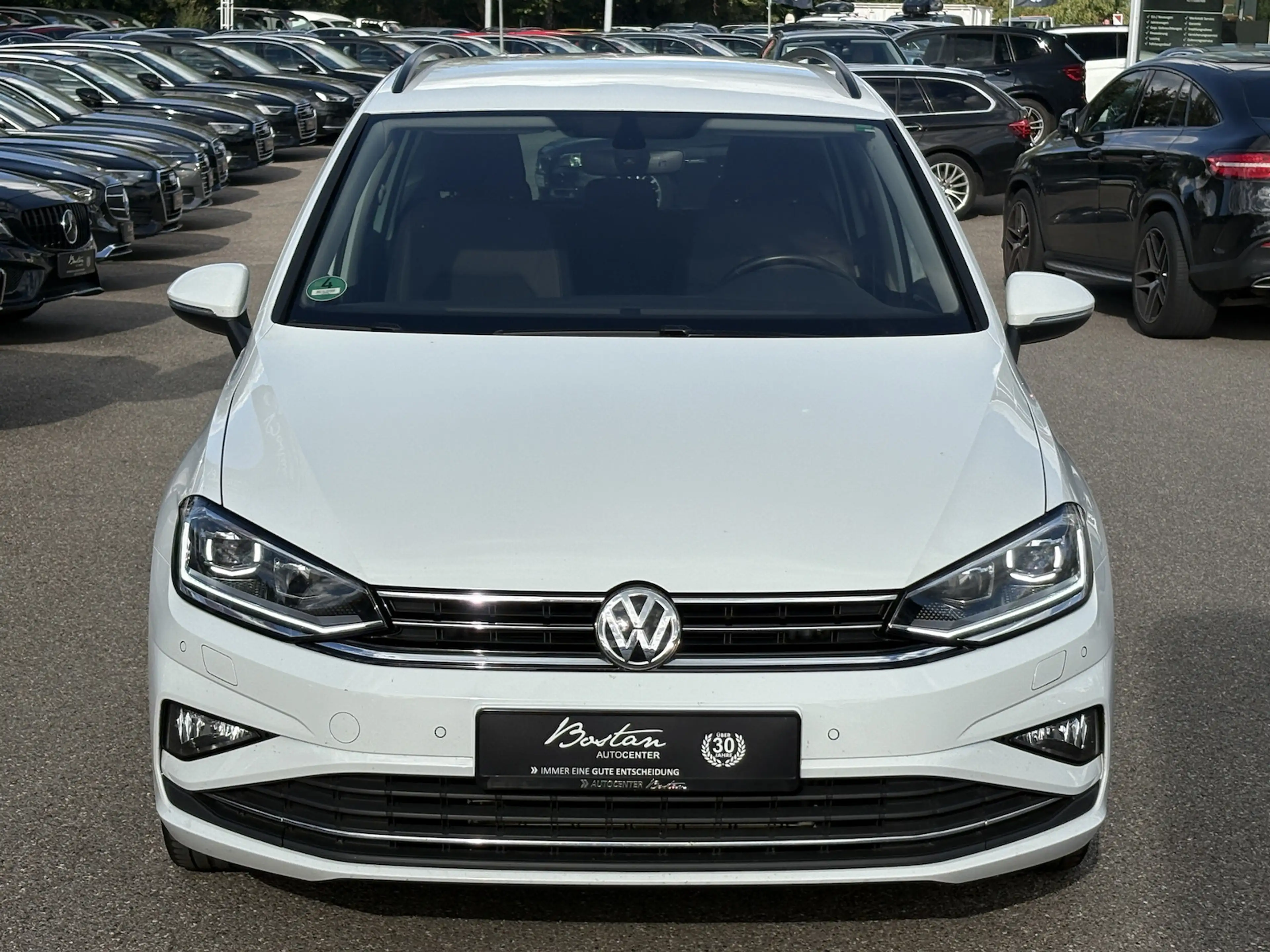 Volkswagen Golf Sportsvan VII Highline KAMERA/ACC/1.HAND — photo 9