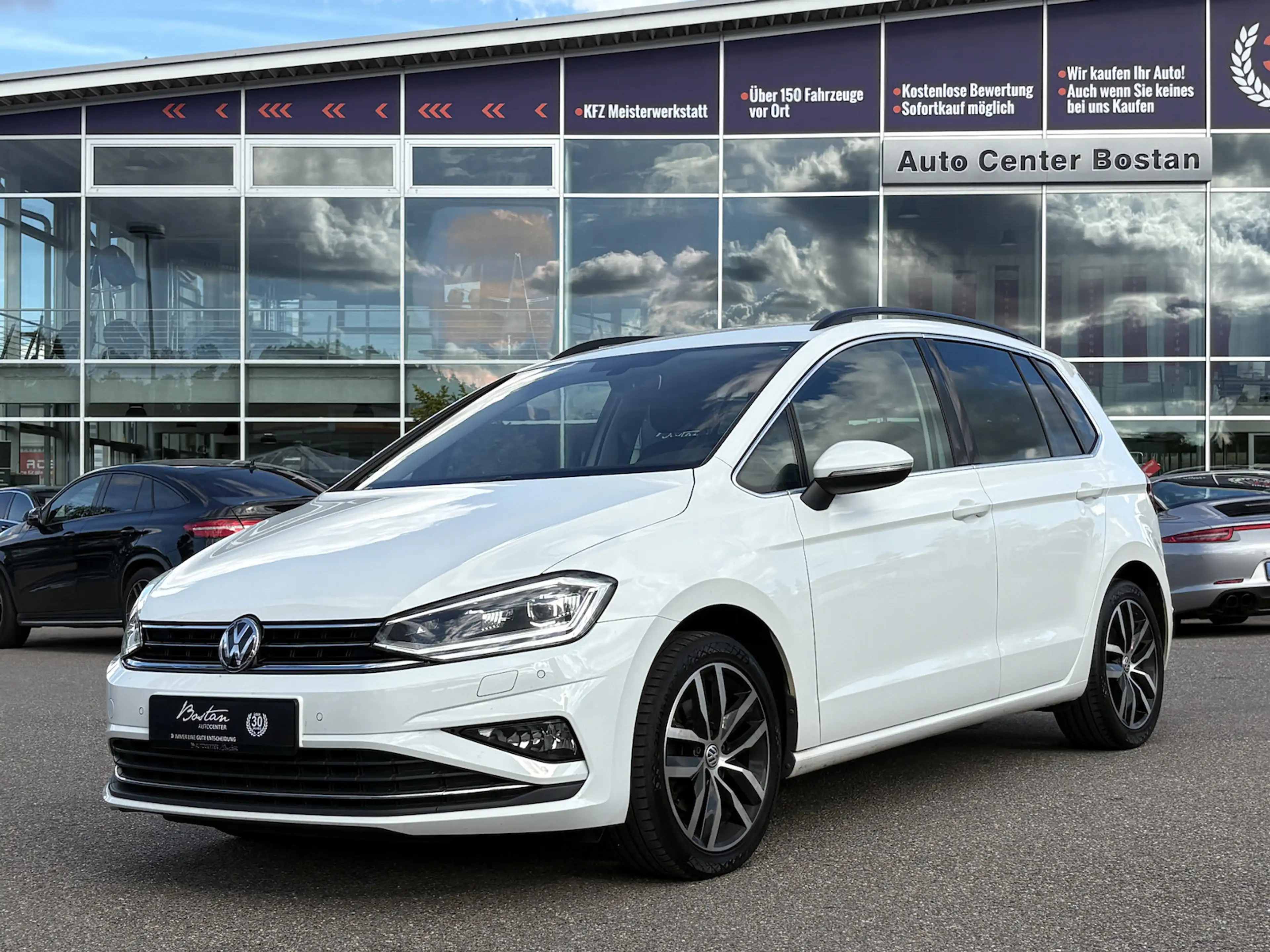 Volkswagen Golf Sportsvan VII Highline KAMERA/ACC/1.HAND — photo 2