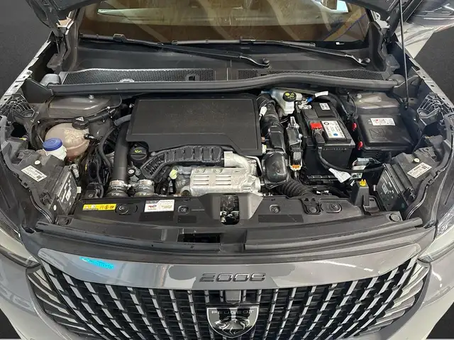 Peugeot 2008 view 7