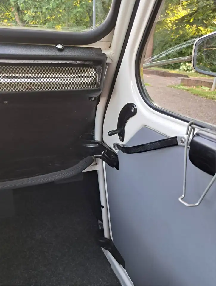 Citroen 2CV 2CV6 Special, foto 2